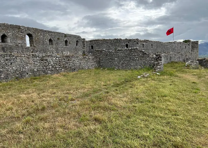 Shkodra Guide * Grilë